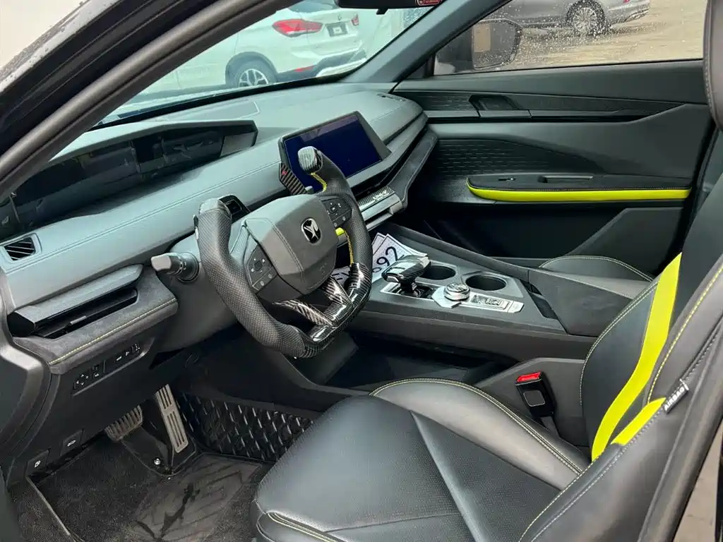 Changan UNI-V 2022