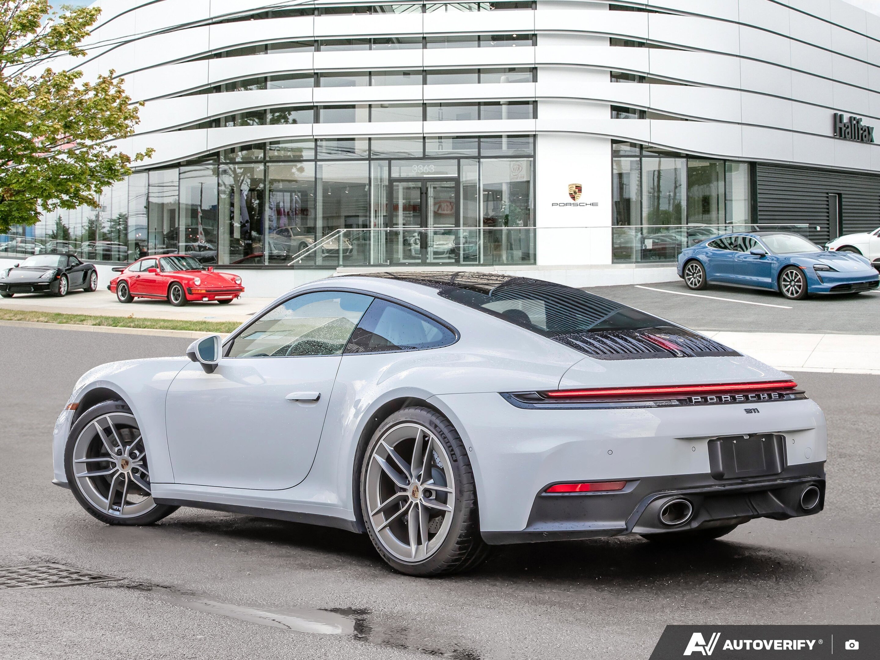 Porsche 911 2025