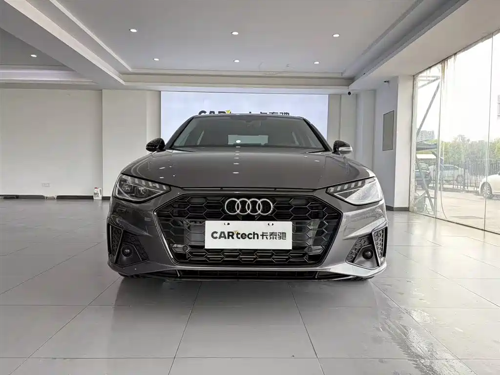 Audi A4 2022
