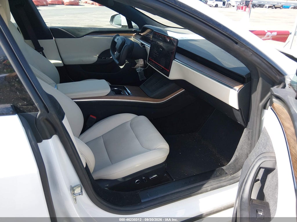 Tesla Model S 2021