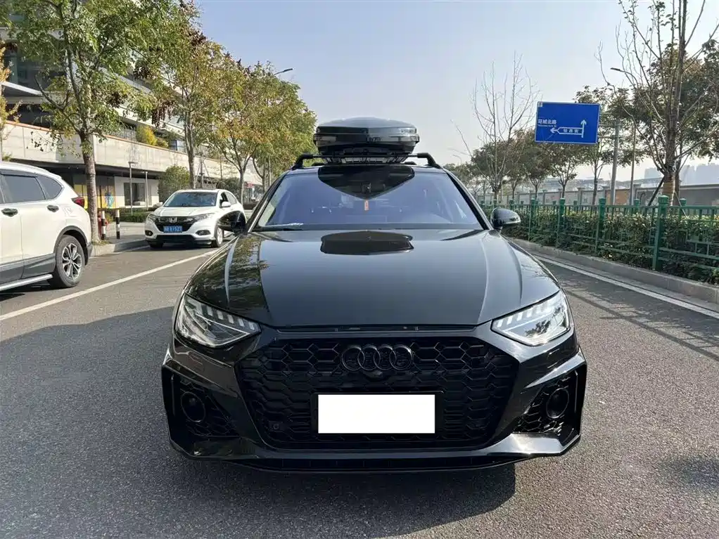 Audi A4 2021