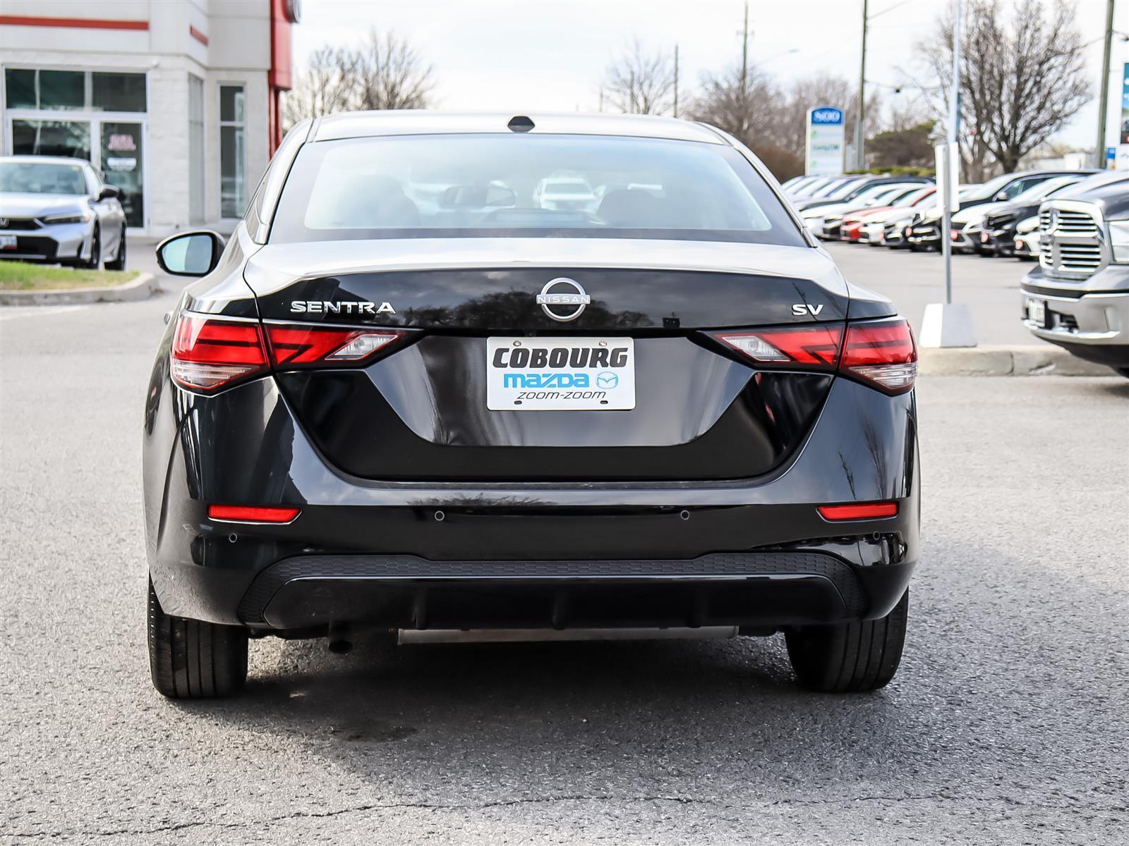 Nissan Sentra 2024