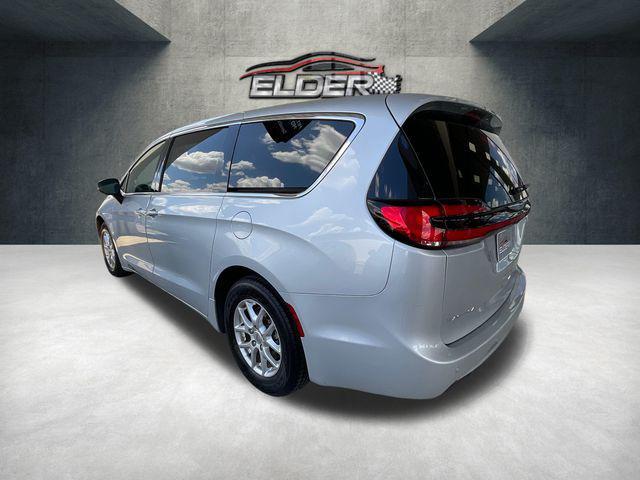Chrysler Pacifica 2023