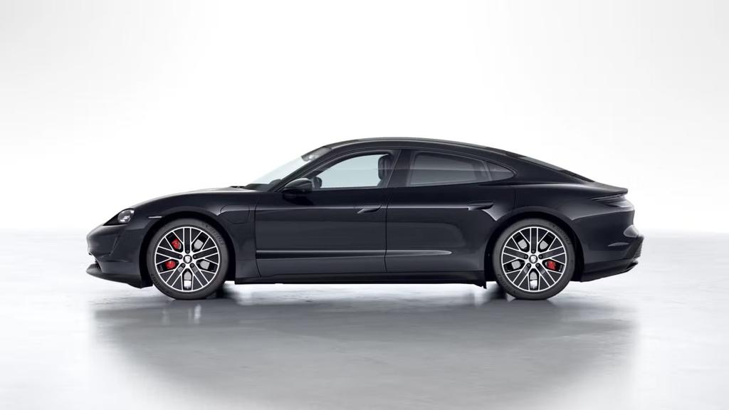 Porsche Taycan 2023