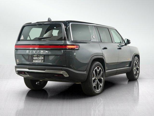 Rivian R1S 2023