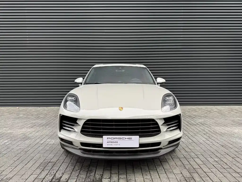 Porsche Macan 2022