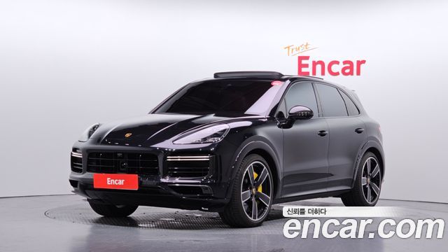 Porsche Cayenne 2022