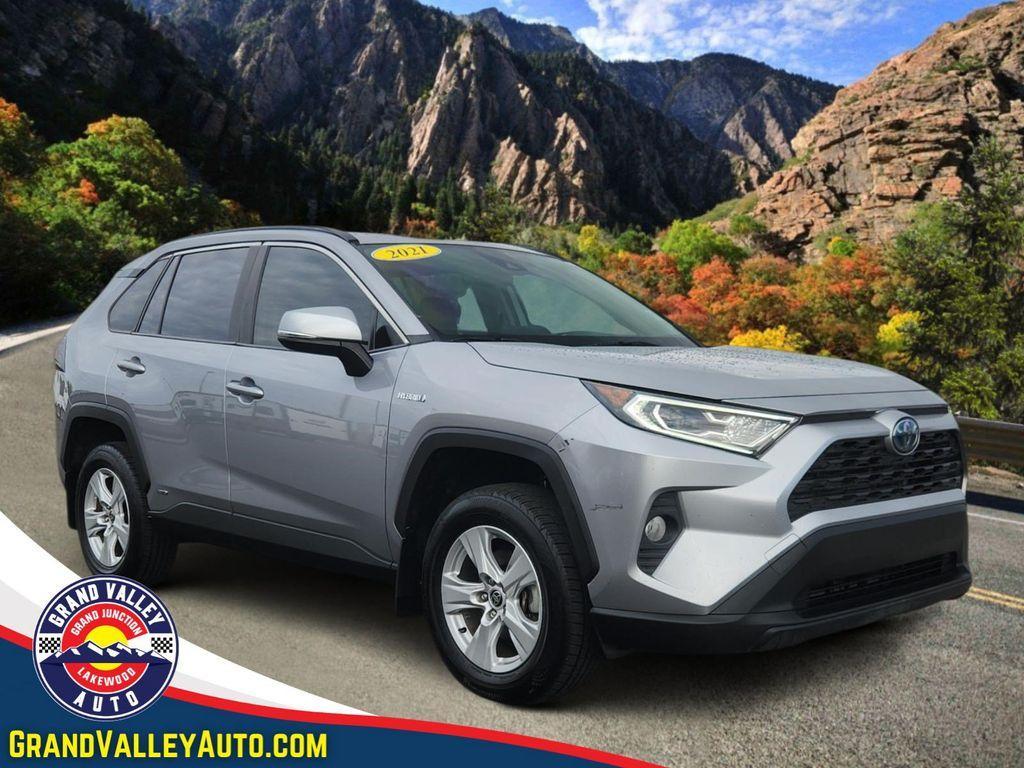 Toyota RAV4 2021