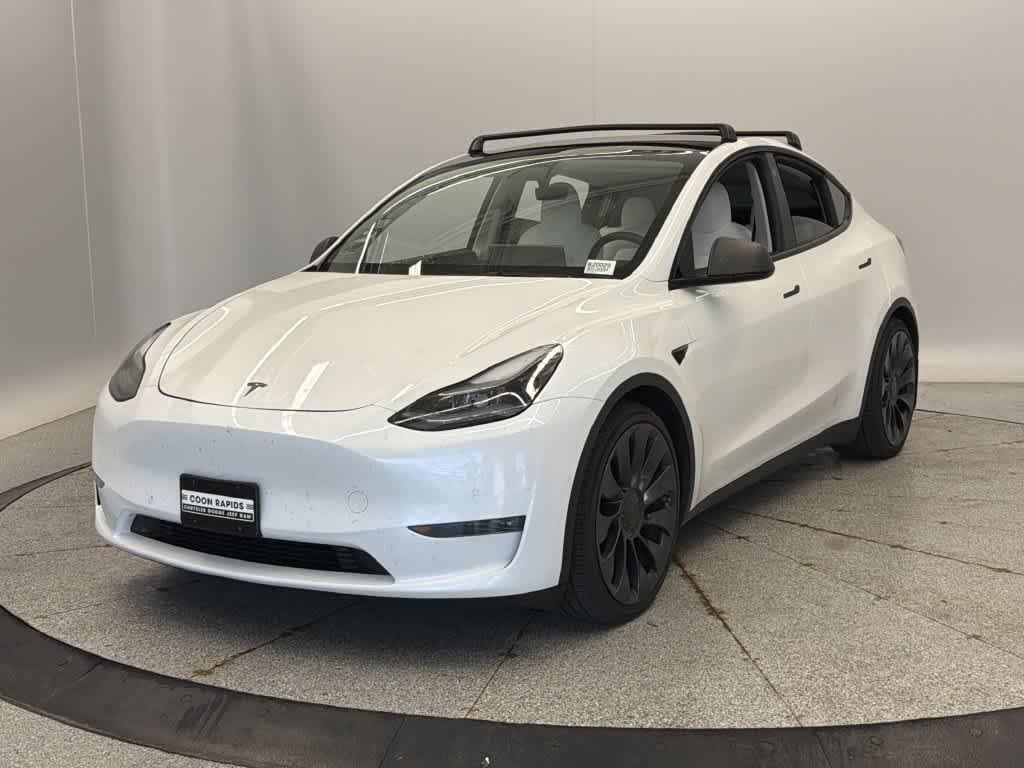Tesla Model Y 2022