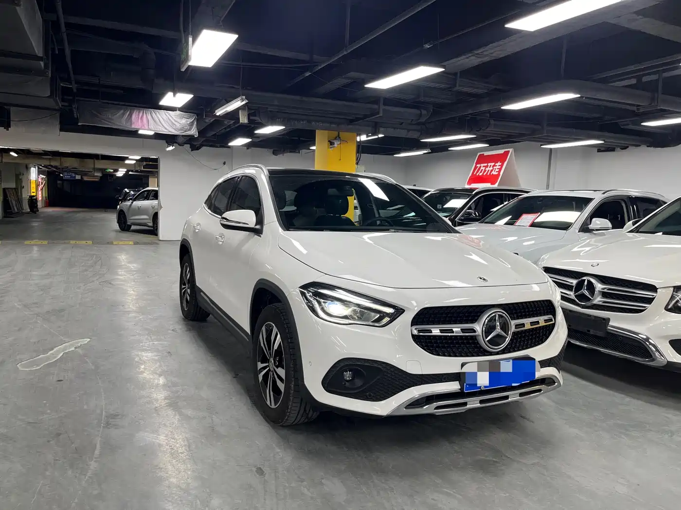 Mercedes-Benz GLA 2021