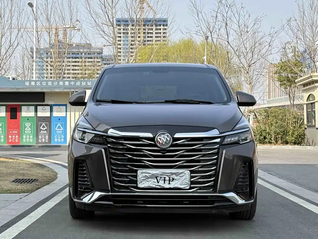 Buick GL8 2023
