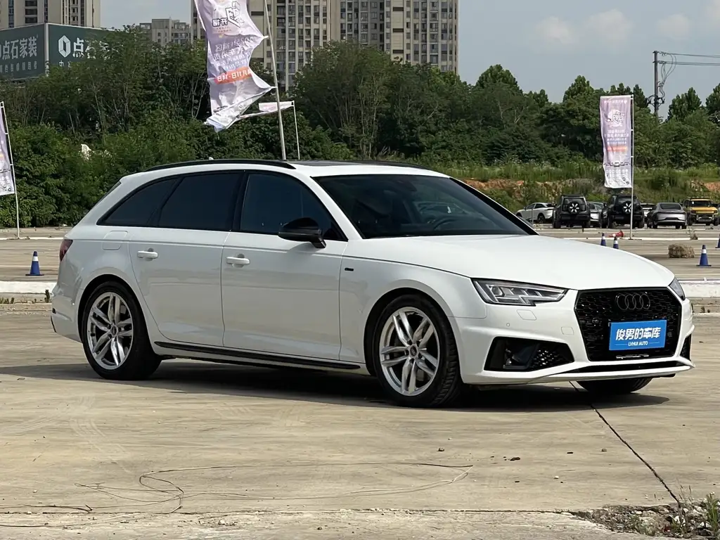 Audi A4 2020