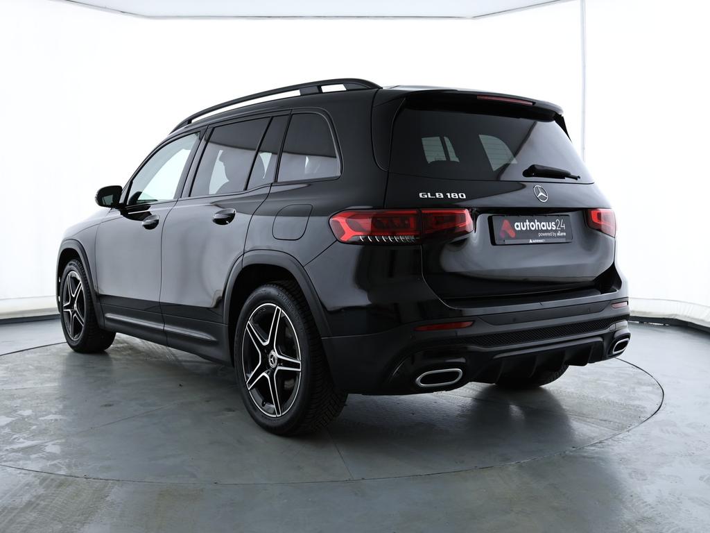 Mercedes-Benz GLB 180 2023