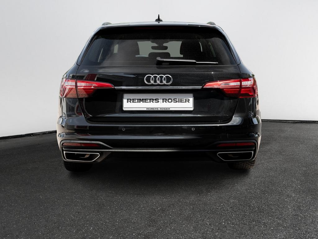 Audi A4 2022