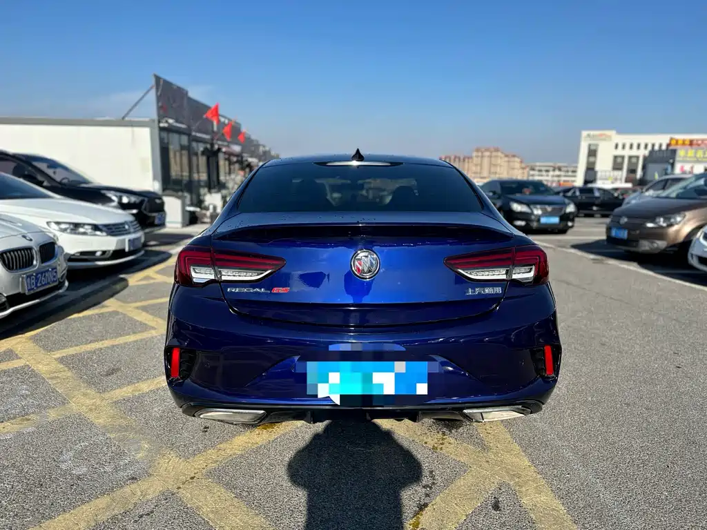 Buick Regal 2021