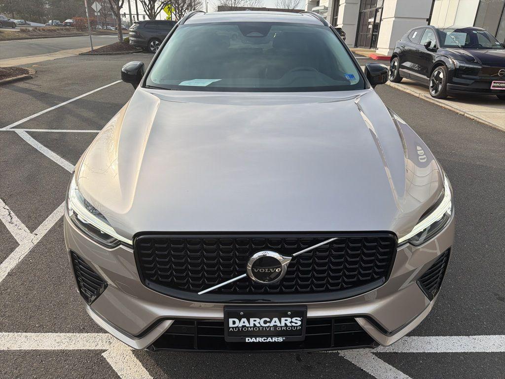 Volvo XC60 2025