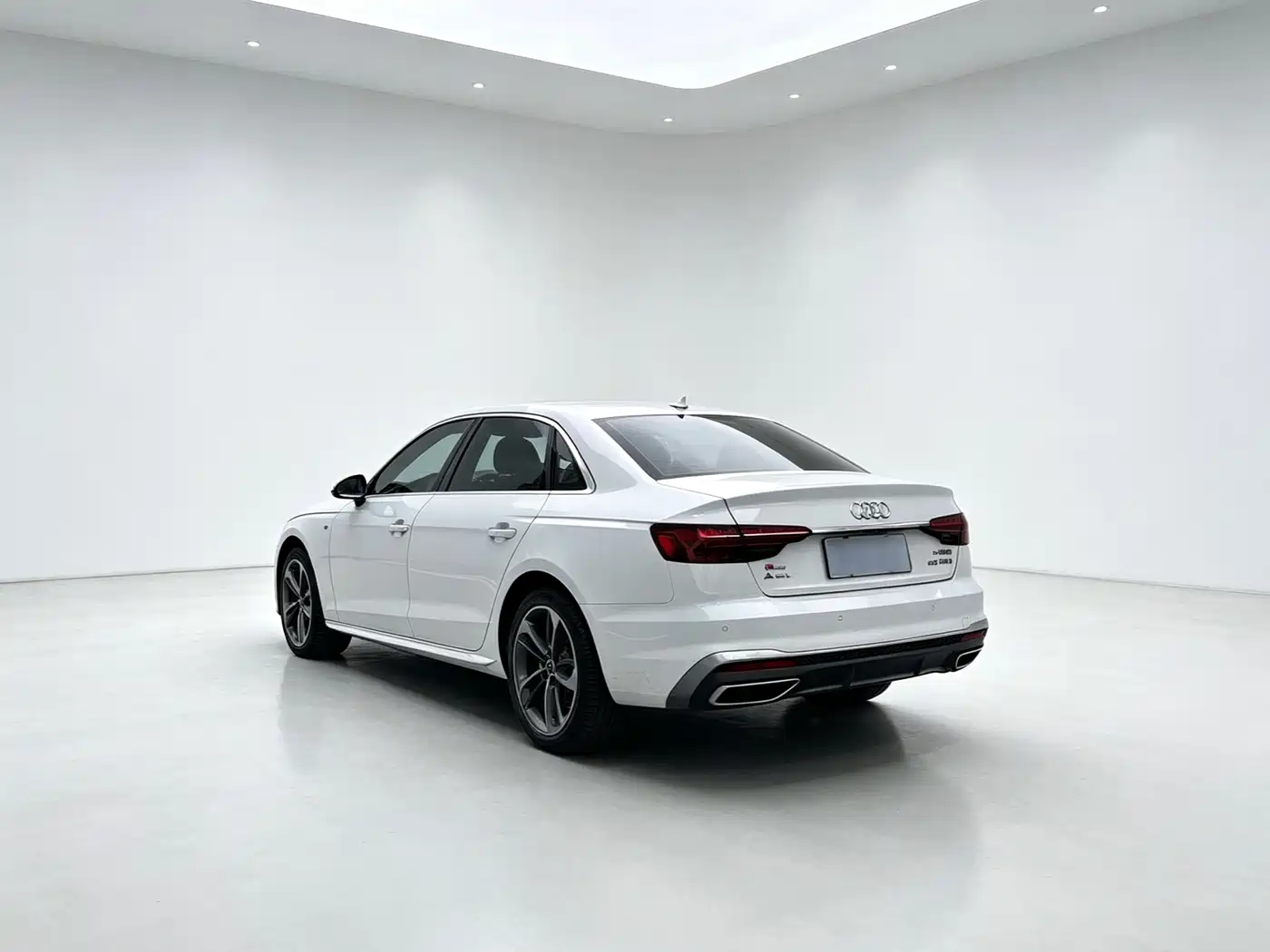 Audi A4 2023
