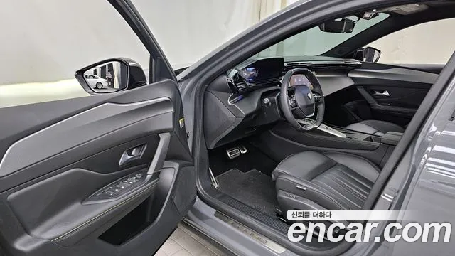 Peugeot 408 2025