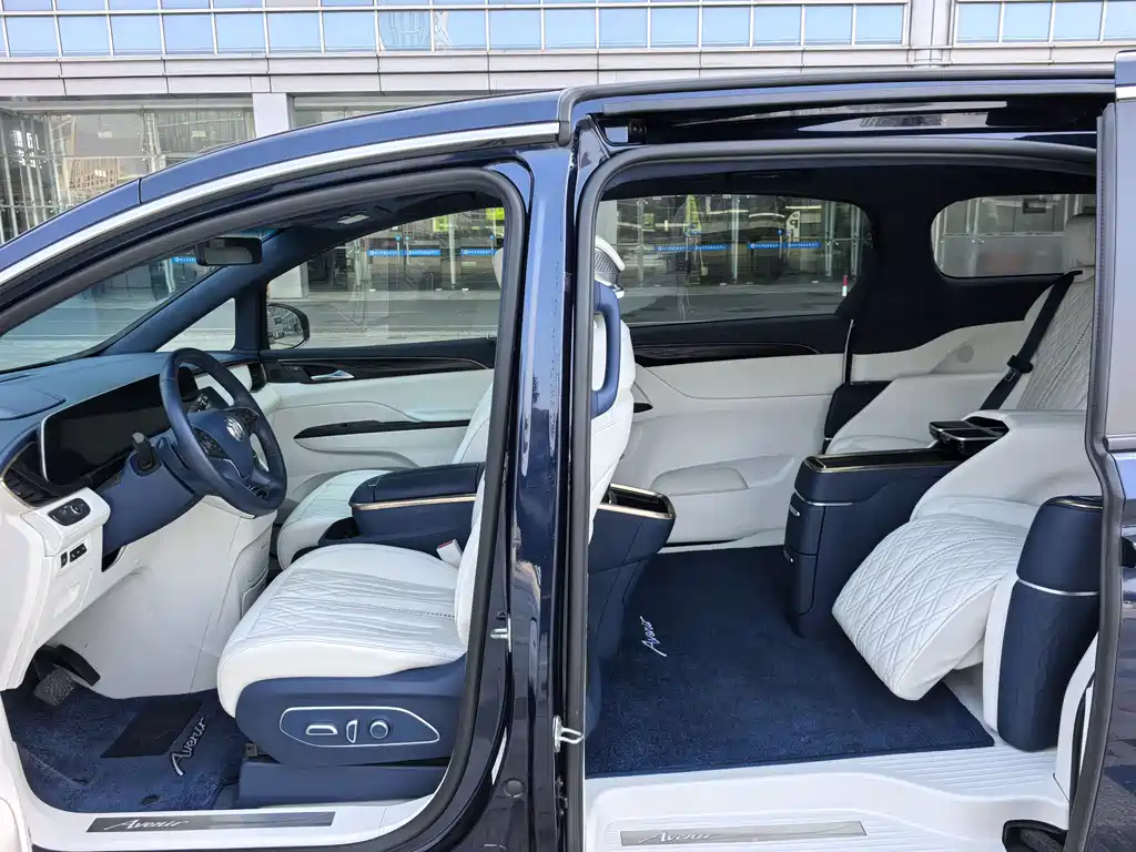 Buick GL8 2020