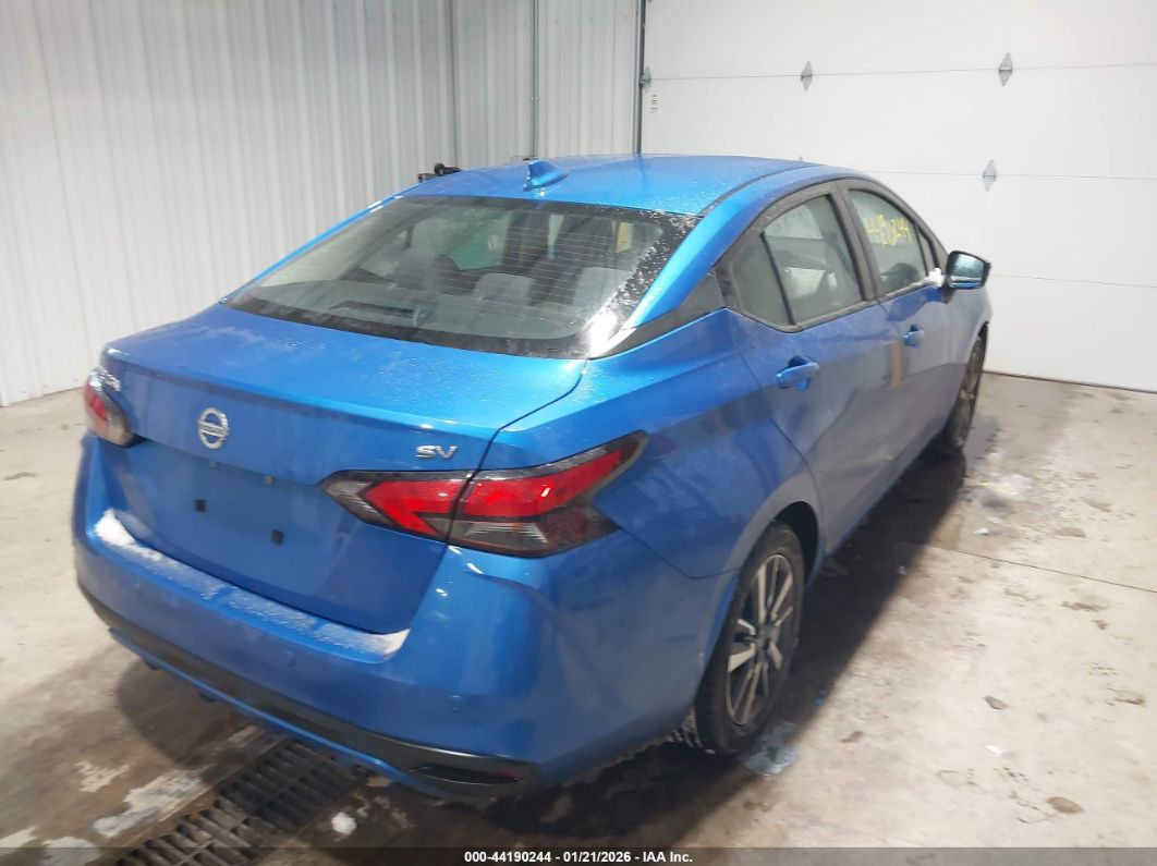 Nissan Versa 2021