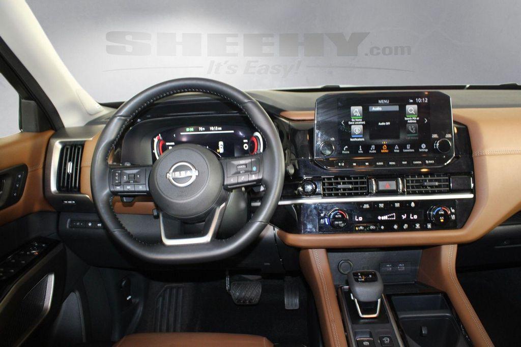 Nissan Pathfinder 2025