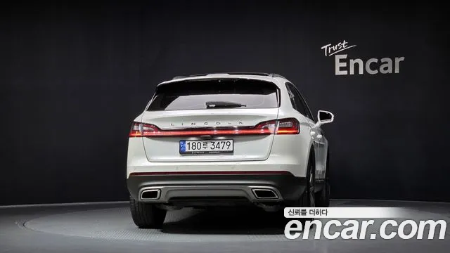 Lincoln Nautilus 2023