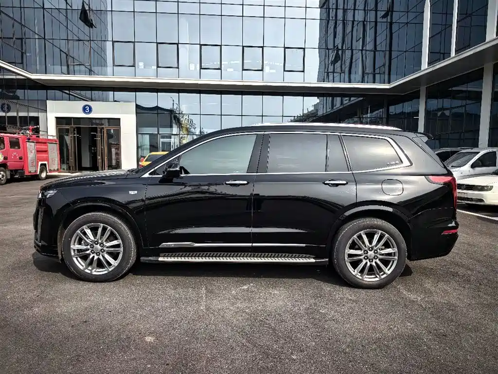 Cadillac XT6 2021