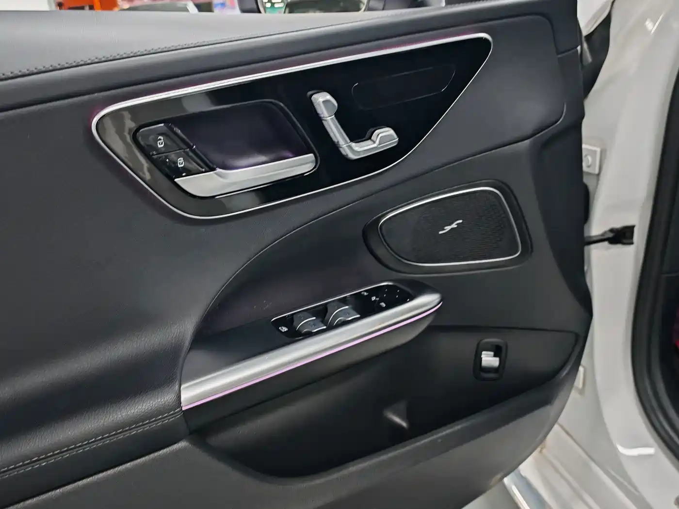Mercedes-Benz C-Класс 2023