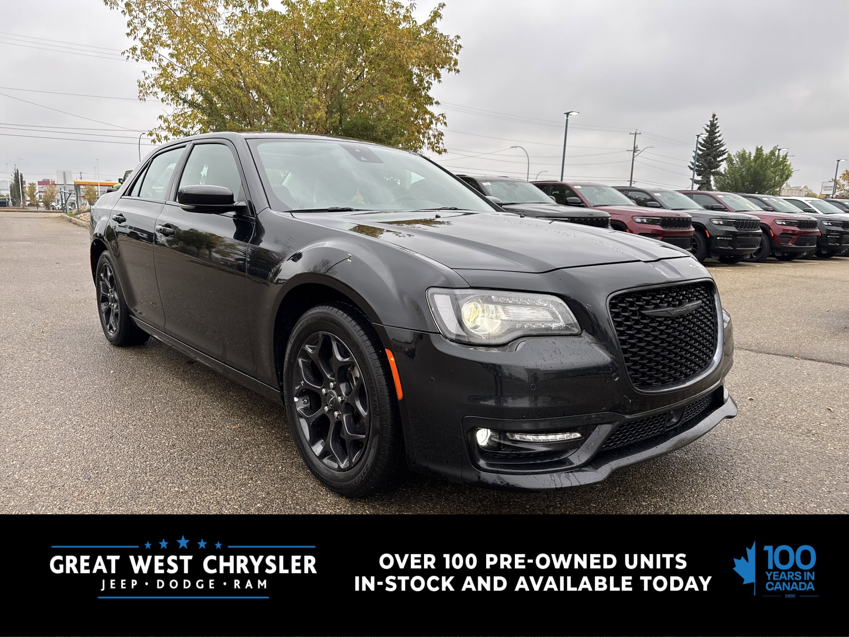 Chrysler 300 2023