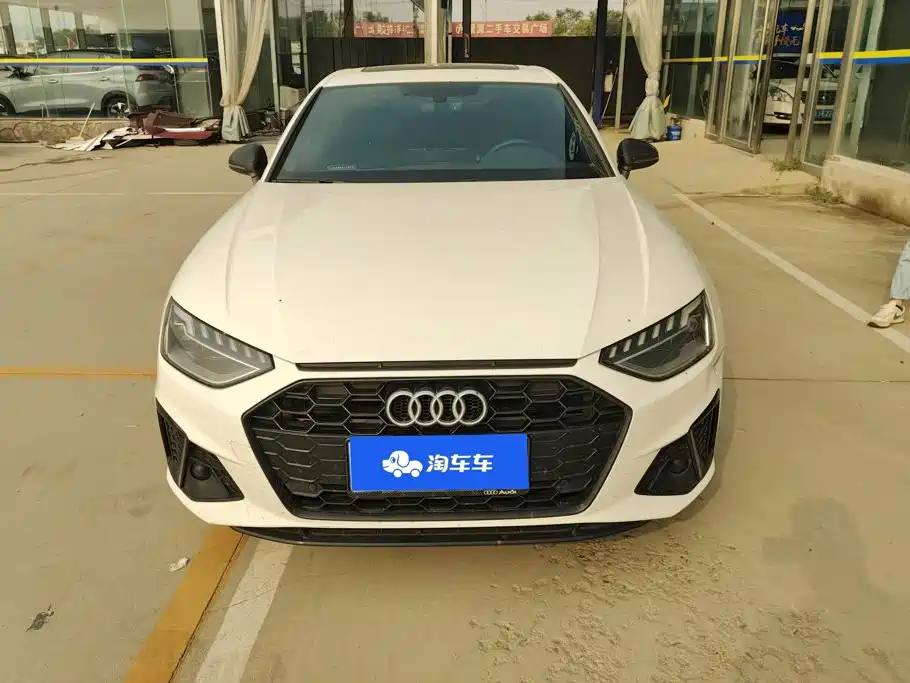 Audi A4 2024