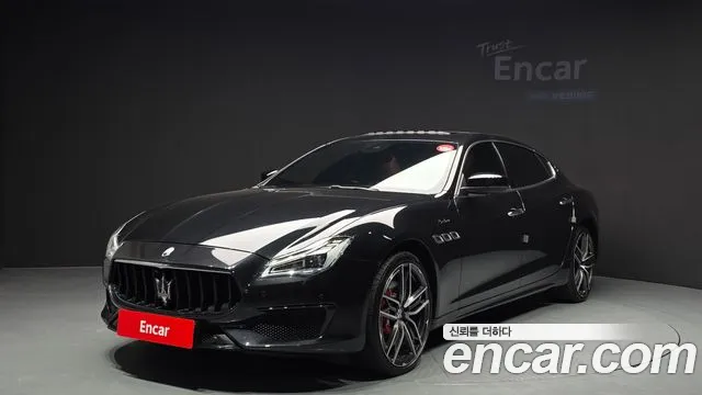 Maserati Quattroporte 2023