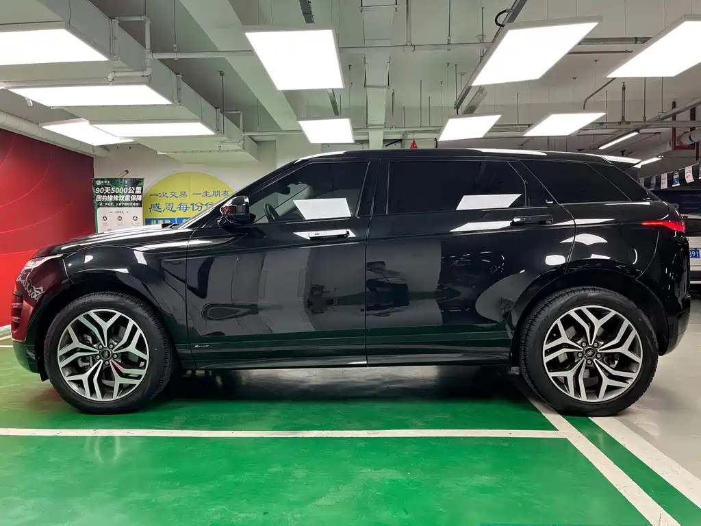 Land Rover Range Rover Evoque 2022