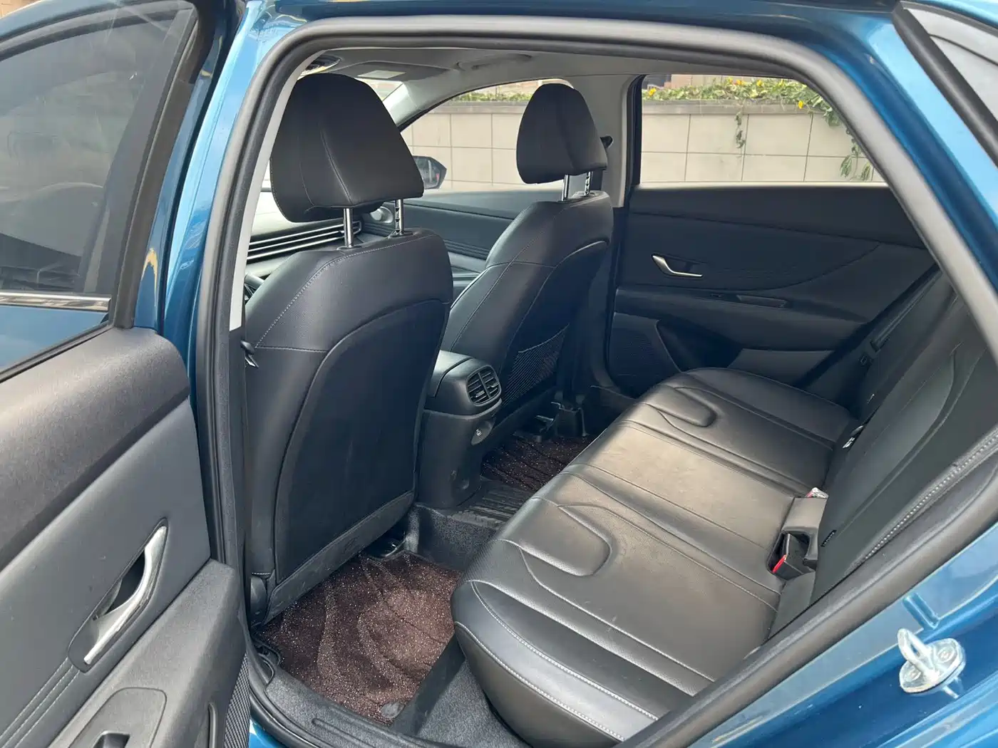 Hyundai Elantra 2024