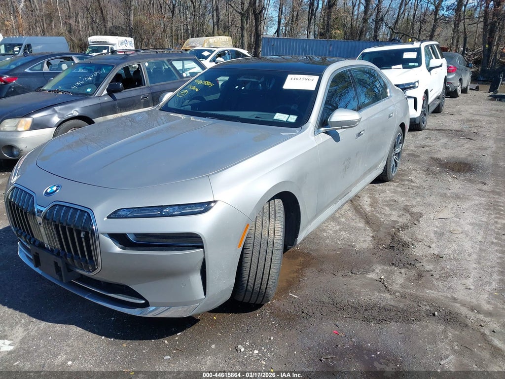 BMW i7 2024