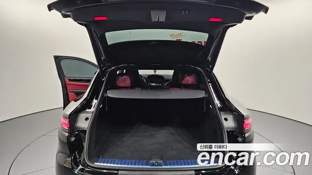 Porsche Cayenne 2022