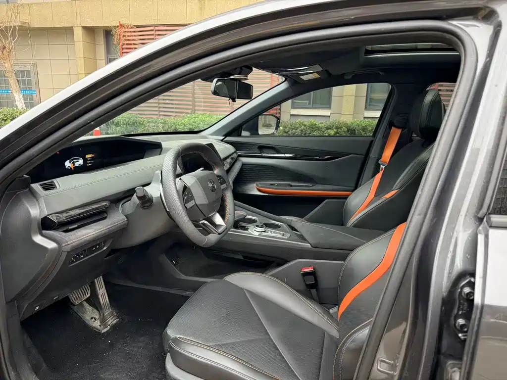 Changan UNI-V 2023