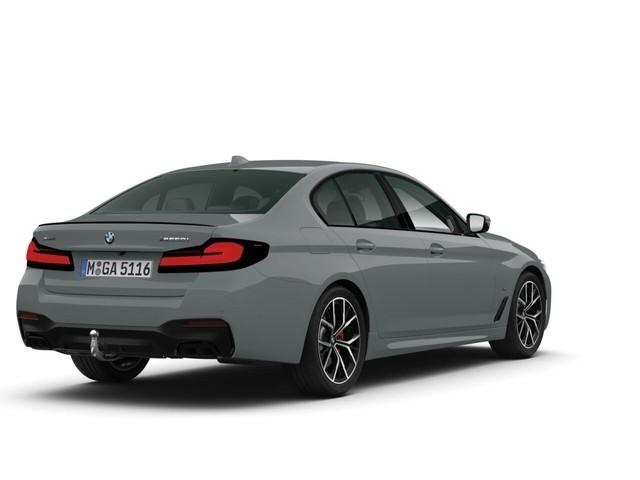 BMW M550 2023
