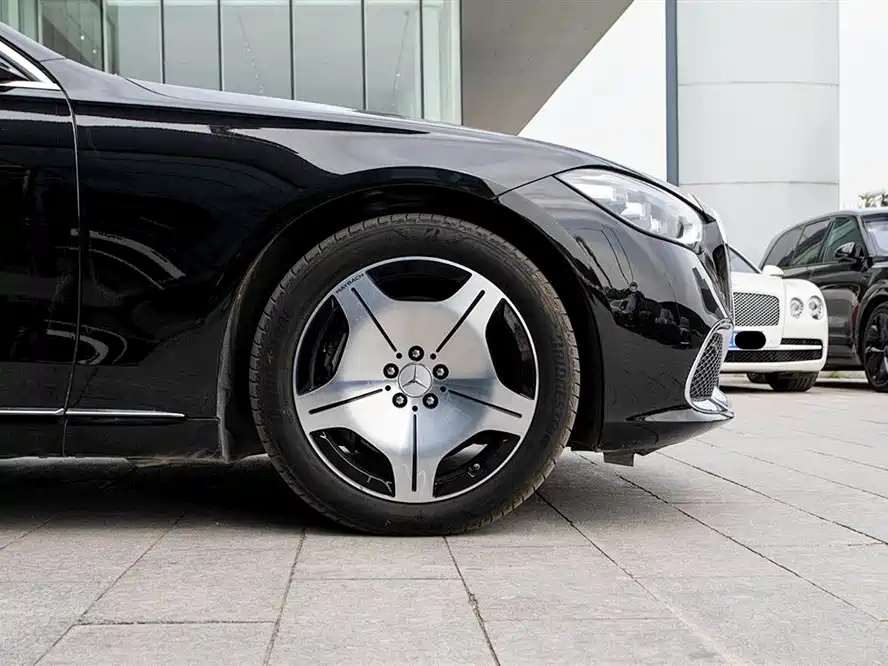 Mercedes-Benz Maybach S-Класс 2021