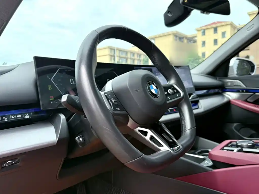 BMW 5 серии 2024