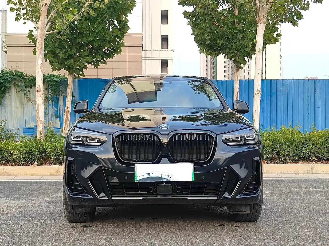 BMW iX3 2024