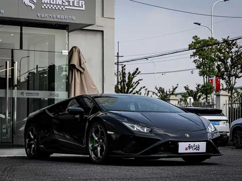 Lamborghini Huracán 2022