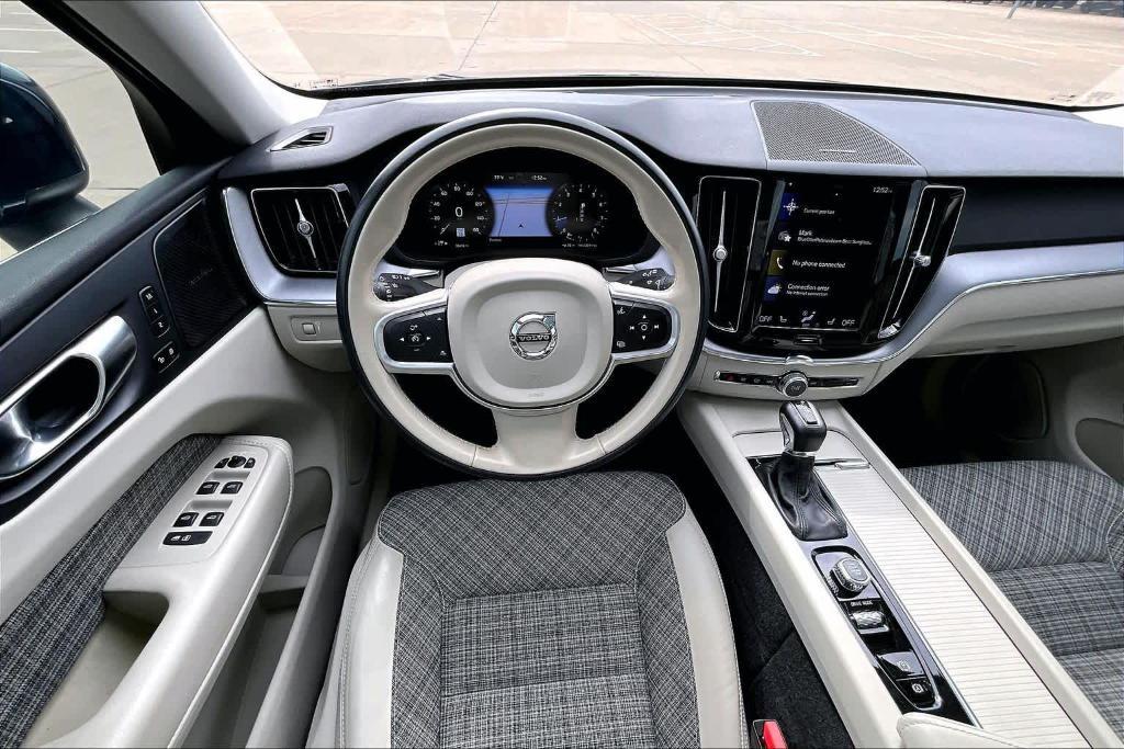 Volvo XC60 2021
