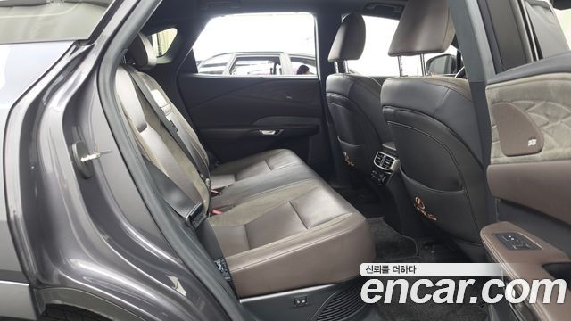 Lexus RX 2023