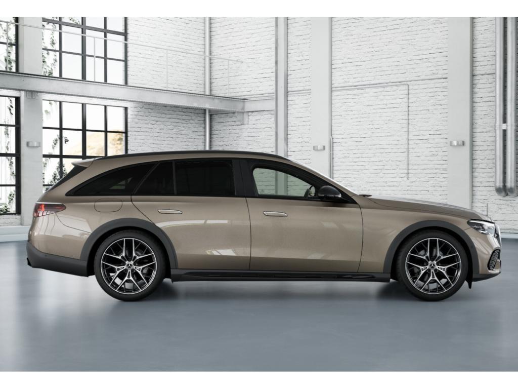 Mercedes-Benz E 220 2025
