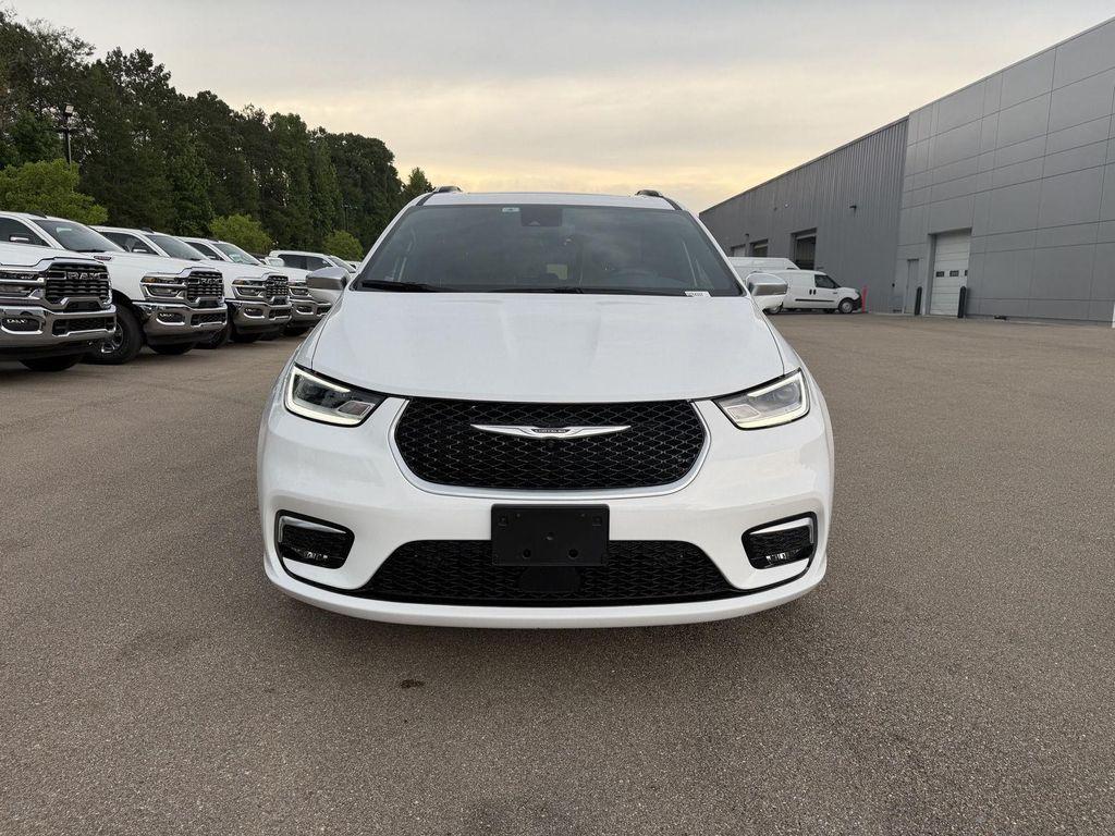 Chrysler Pacifica 2024