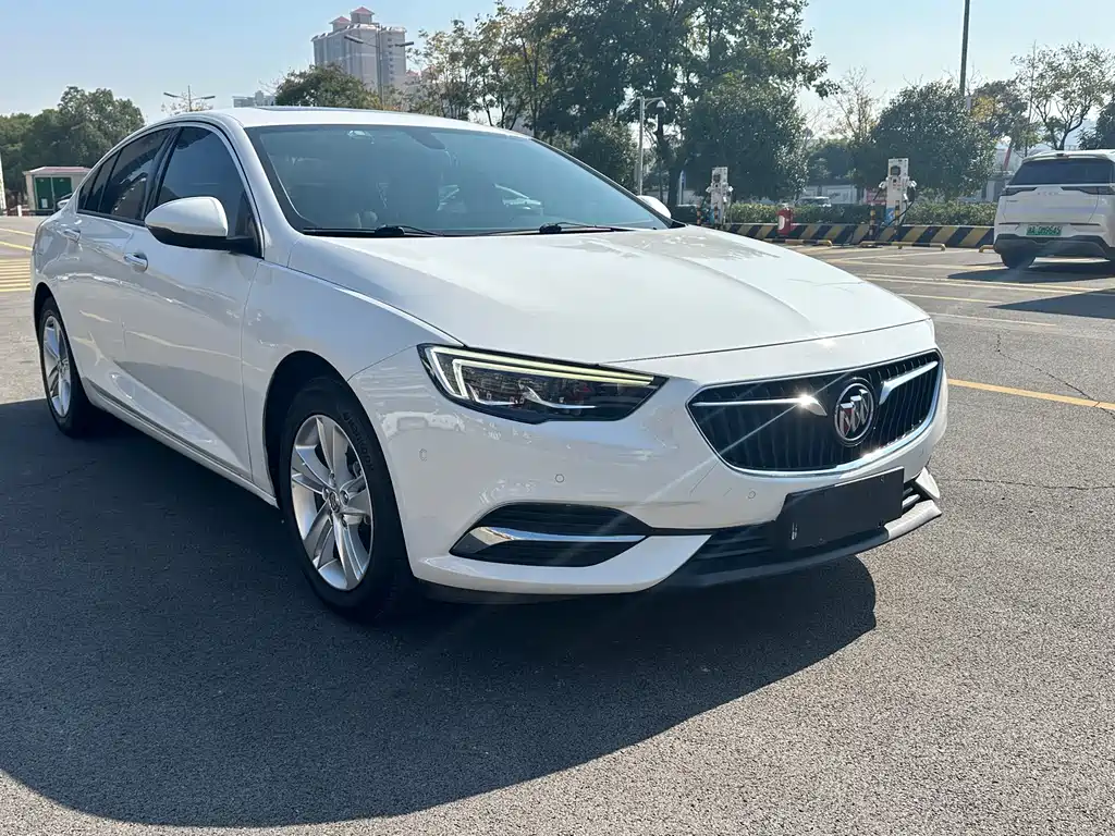 Buick Regal 2020