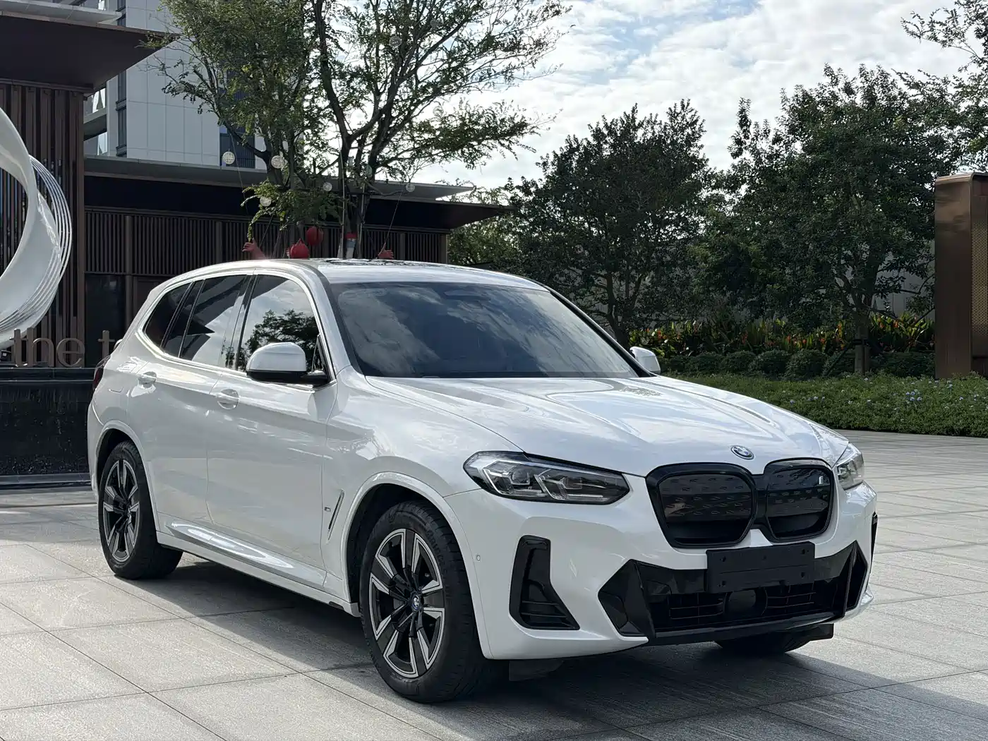 BMW iX3 2021