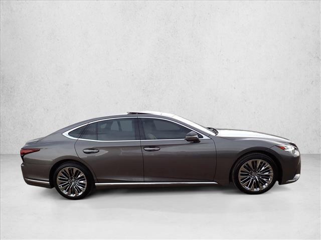 Lexus LS 500 2022