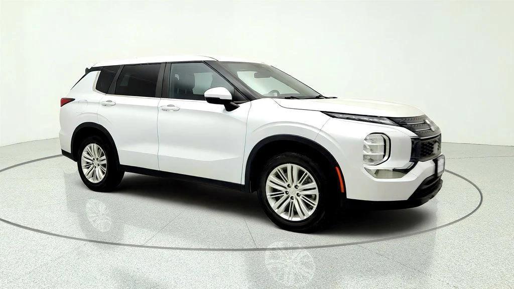 Mitsubishi Outlander 2022