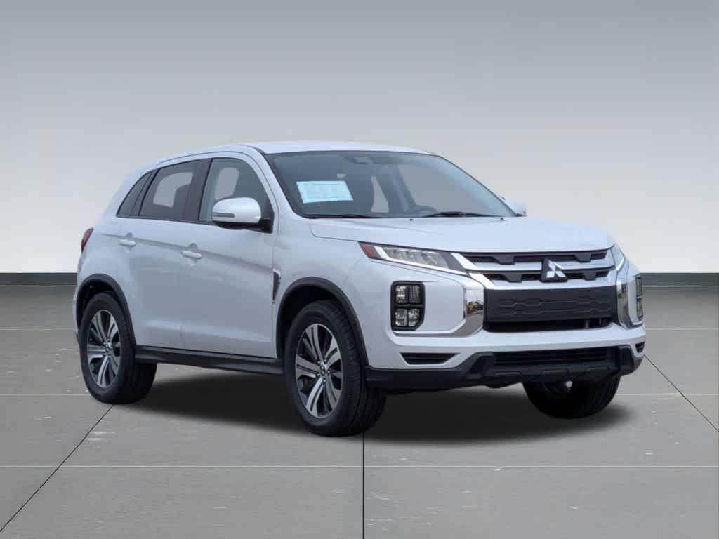Mitsubishi Outlander Sport 2024